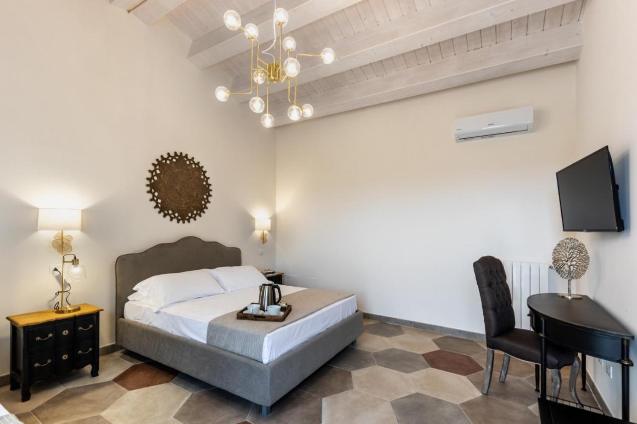 Baglio Genovesi Bed & Breakfast Noto Bagian luar foto