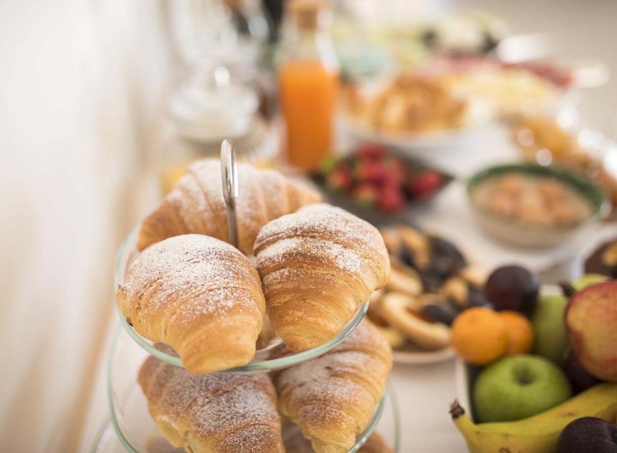 Baglio Genovesi Bed & Breakfast Noto Bagian luar foto