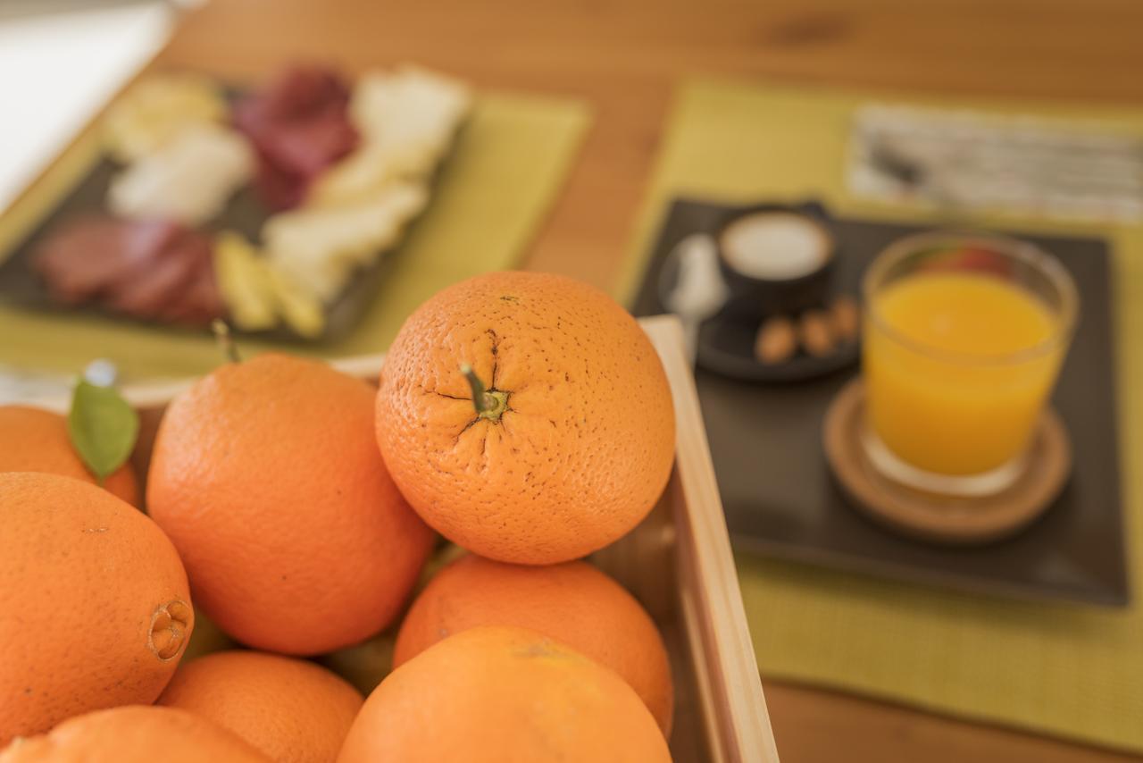 Baglio Genovesi Bed & Breakfast Noto Bagian luar foto